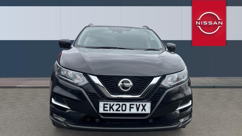 Nissan Qashqai 1.3 DiG-T N-Connecta 5dr Petrol Hatchback